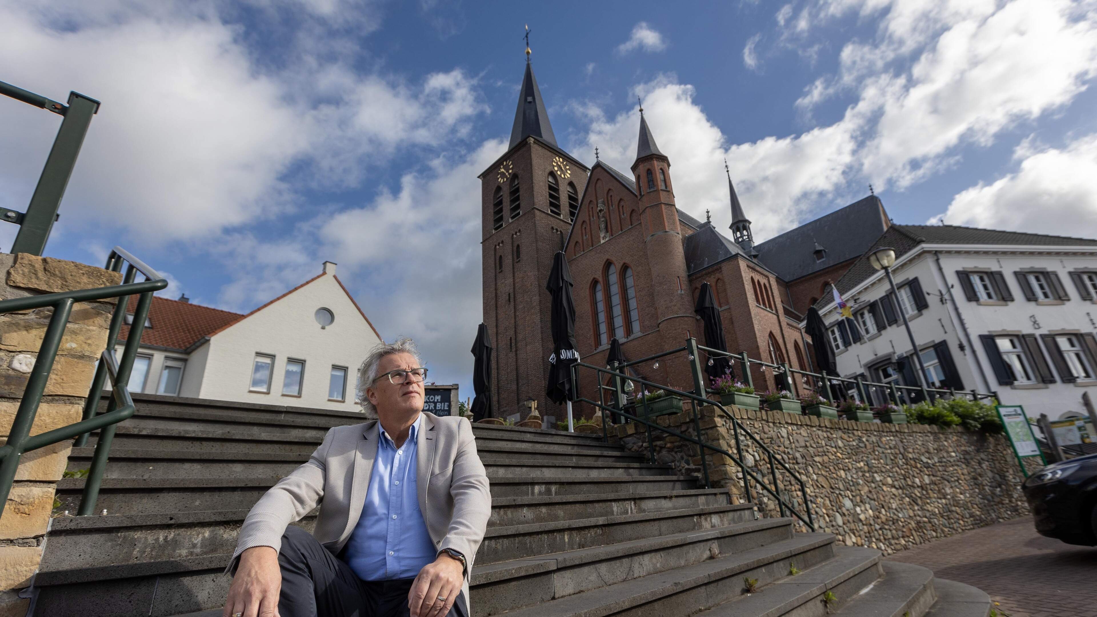 Plan sluiting kerk Neer voor vijf jaar in de ijskast: ‘Parochies hebben handen vol aan sluiting ande